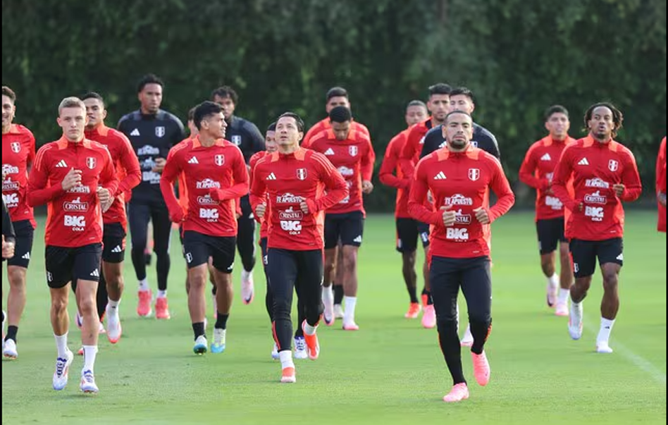 Selección Peruana cumplió un nuevo día de entrenamientos en la Videna